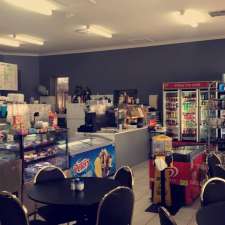 Gum Flat Diner & Takeaway | 47 Main St, Minlaton SA 5575, Australia