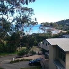 Beach House Wyuna | 19 Wallace Ave, Wye River VIC 3221, Australia