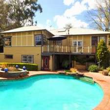 Glamis Bed and Breakfast | 277 Mount Dandenong Tourist Rd, Sassafras VIC 3787, Australia