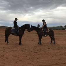 Birdwoodton Equestrian Centre | 541 River Ave, Merbein South VIC 3505, Australia