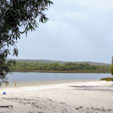 Brown Lake | Brown Lake (Bummel, North Stradbroke Island QLD 4183, Australia