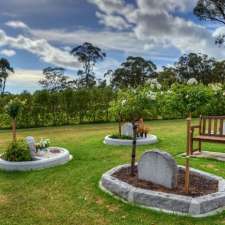 Lake Macquarie Memorial Park | 405 Cessnock Rd, Ryhope NSW 2283, Australia
