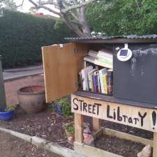 Street library | 11 Foxall St, Holder ACT 2611, Australia