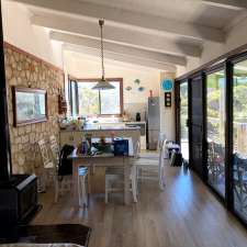 Correa Cottage | 47 Dolphin Cres, Vivonne Bay SA 5223, Australia