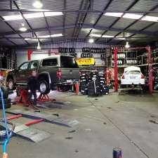 JAX Tyres Warners Bay | 62 Medcalf St, Warners Bay NSW 2282, Australia