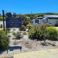 Kadi House Accommodation | 24 Table Cape Rd, Wynyard TAS 7325, Australia