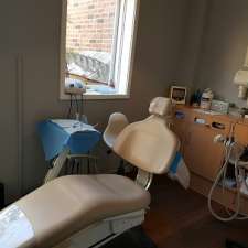 Peter Douglass Dental surgery | 19 Govetts Leap Rd, Blackheath NSW 2785, Australia