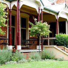 Carlyle House Rutherglen | 147 High St, Rutherglen VIC 3685, Australia
