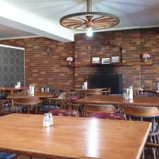 12 Apostles Inn | 31 Old Post Office Rd, Princetown VIC 3269, Australia