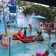 Wetside Water Park | 267 Esplanade, Pialba QLD 4655, Australia