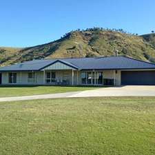 Somersetviews Lodge | 138 Kundes Rd, Hazeldean QLD 4515, Australia