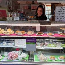 Leanne's Cafe | 1/15 Sydney St, Mogo NSW 2536, Australia