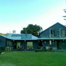 Dunsborough Beachouse YHA | 201/203 Geographe Bay Rd, Dunsborough WA 6281, Australia