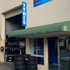 Roadrunner Tyre Service | 11/55 Ourimbah Rd, Tweed Heads NSW 2485, Australia