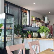 The Fifth Daughter Cafe | 2 Deniliquin St, Tocumwal NSW 2714, Australia