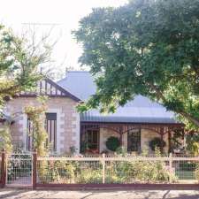Strathbourne Accommodation- Hamilton House Bed & Breakfast | 23 Commercial Rd, Strathalbyn SA 5255, Australia