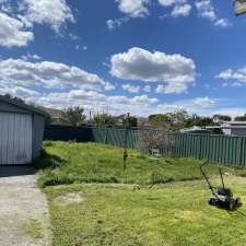 Bright Garden service | Chestnut Rd, Doveton VIC 3177, Australia