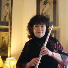 Eileen Gilligan The Flautist - Flute lessons | Establishment | 7/9 Brown Beech Dr, Flagstone QLD 4280, Australia