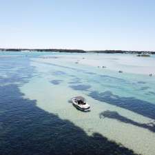 Lake Mac Adventures | Establishment | 59 Beach Rd, Balcolyn NSW 2264, Australia