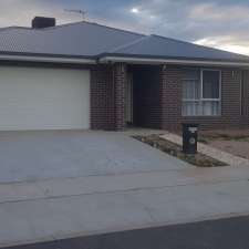 Marcos Residence | 21 Beethoven St, Springdale Heights NSW 2641, Australia