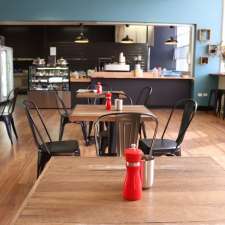 The Four Corners Cafe | 25-39 Barkly St, Ballarat East VIC 3350, Australia