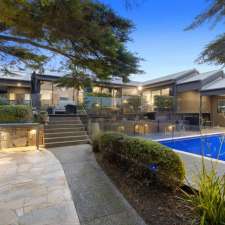 Ohana Luxury Resort-Style Retreat | 52 Royadie Rd, Blairgowrie VIC 3942, Australia