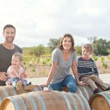 Izway Wines | 923 Seppeltsfield Rd, Greenock SA 5360, Australia