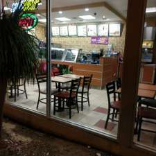 Subway | 9-25 McClelland Ave, Lara VIC 3212, Australia