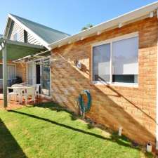 Lorraines Place | 130 Grey St, Kalbarri WA 6536, Australia