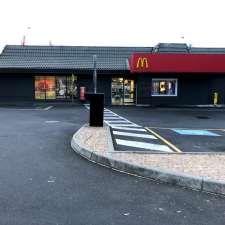 McDonald's Heidelberg | 120 Bell St, Heidelberg Heights VIC 3084, Australia