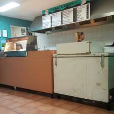 Ellenbrook Fish & Chips | Woodlake Village Shpng Cntr, Woodlake Blvd, Ellenbrook WA 6069, Australia