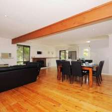 Shady Outlook Rye Holiday rental house accomodation | 9 Elvie St, Rye VIC 3941, Australia