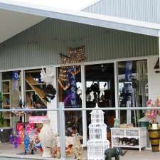 Hidden Treasures | 6 Annett St, Mogo NSW 2536, Australia