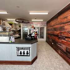 Burgers On Bowen | 92a Bowen St, Roma QLD 4455, Australia