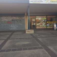Blackett Shopping Centre | Literature Pl, Blackett NSW 2770, Australia