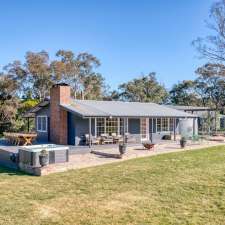 Bundaleer Estate | Establishment | 173 Bangadilly Rd, Canyonleigh NSW 2577, Australia