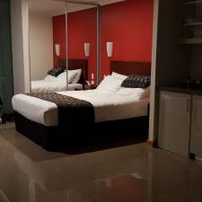 Tanunda Hotel Apartments | 51 Murray St, Tanunda SA 5352, Australia