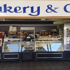 Clinton Park Bakery and Cafe | 6 Ballantine St, Clinton QLD 4680, Australia