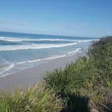 Hideaway Holiday Cabins | 6a Manning St, Manning Point NSW 2430, Australia