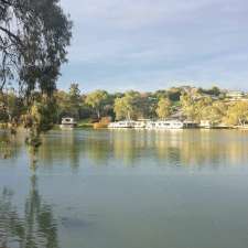 Magnum Houseboats | 1 Museum Dr, Paringa SA 5340, Australia