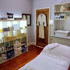 Junoesque Skin & Body | 34 Carpenter St, Quarry Hill VIC 3550, Australia