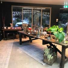 Jamberoo Florist | Shop 8/18 Allowrie St, Jamberoo NSW 2533, Australia