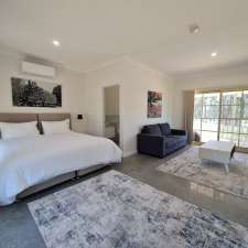 Charlie Lovett's Guest House | 2400 Canyonleigh Rd, Canyonleigh NSW 2577, Australia