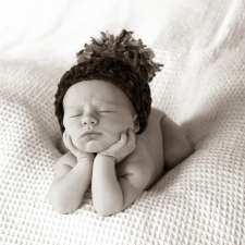 Baby Photographer Sydney | 45 Windle Pl, Menai NSW 2234, Australia