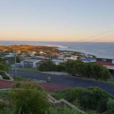 Juniper House | Unit 2/16 Walton Way, Gracetown WA 6284, Australia