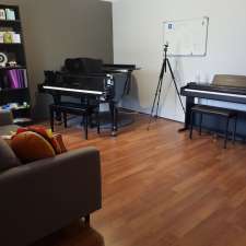 Brooke's Piano Tutoring | Carramar WA 6031, Australia