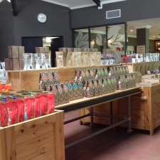 Whistler's Chocolate Company Cafe | 506 Great Northern Hwy, Middle Swan WA 6056, Australia