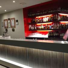 Portobello Food Kitchen Bar | 1-2 Tarni Court Waterfront, New Port SA 5015, Australia