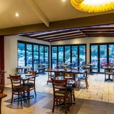 Lindos Café Restaurant Bar Ringwood | 305 Maroondah Hwy, Ringwood VIC 3134, Australia