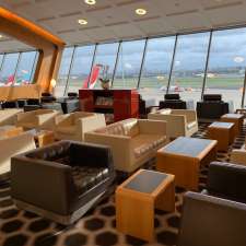 Qantas International First Lounge | Departure Plaza, International Terminal 1, Airport Dr, Mascot NSW 2020, Australia